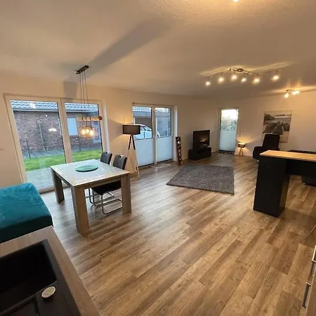 Koje Seeloewe Holiday home